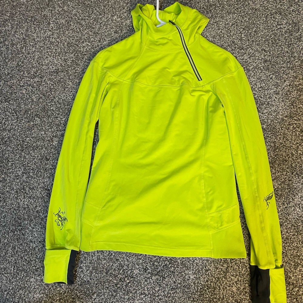 Lululemon bright green half zip hoodie. Size 8
